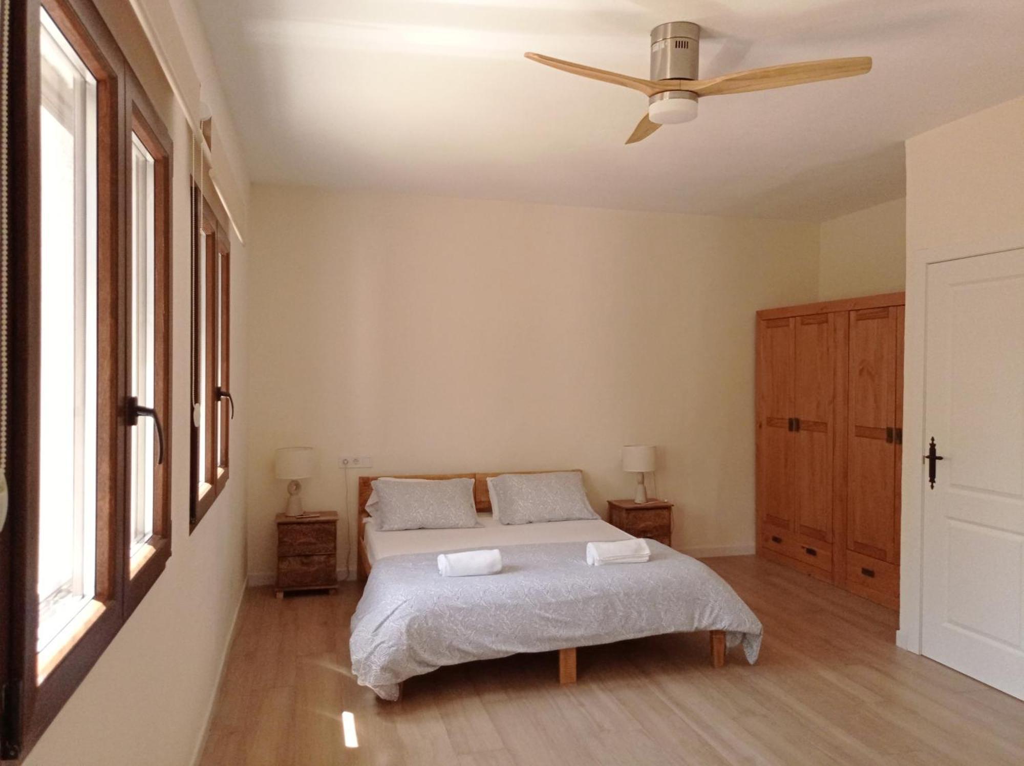 Bonita Casa Blanca En El Bosque. Villa Cordoba Bilik gambar